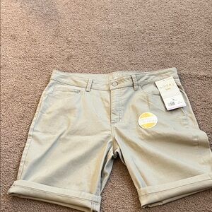 Riders by Lee Women's Beige Bermudas